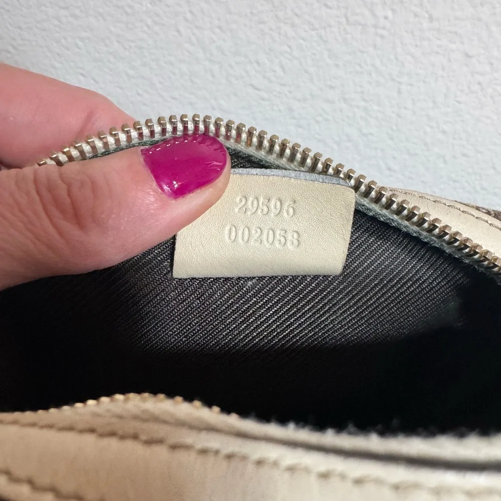 Gucci Anchor & Whale Cosmetic Pouch - Picture 7 of 11